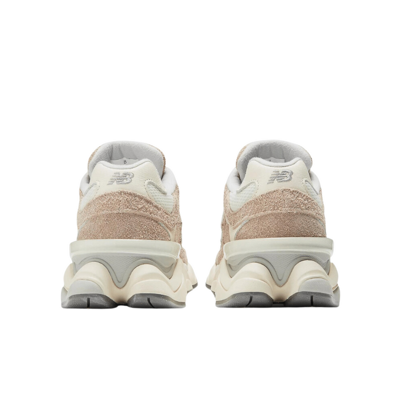 New Balance 9060 Driftwood Stone Pink